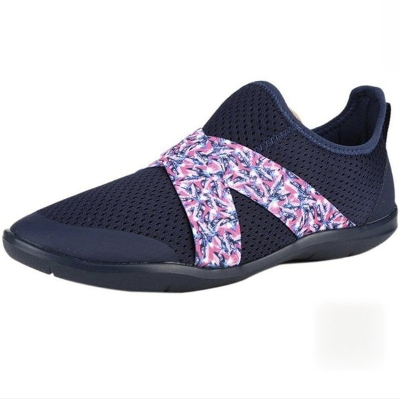 Crocs Swiftwater Cross Strap Static Trainers Navy Blue Jean W 6 - Picture 1 of 11